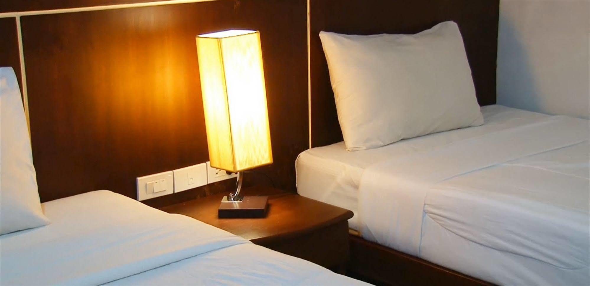 Sharaya Patong Hotel Εξωτερικό φωτογραφία